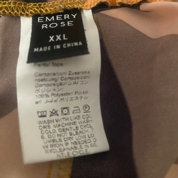 Emory Rose Geometric print pants, size XXL - Picture 4 of 4